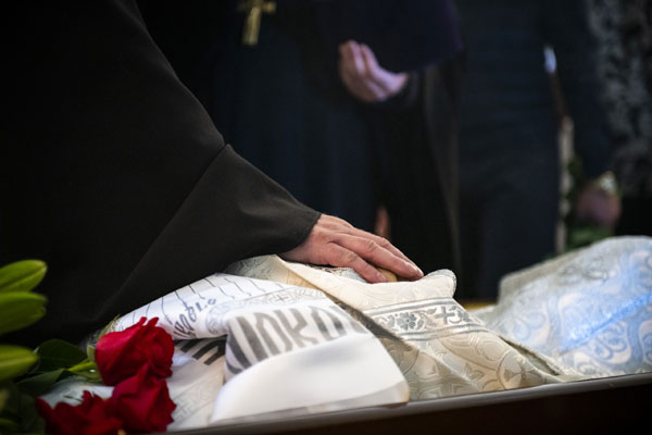 Похороны и кремация: чему отдать предпочтение