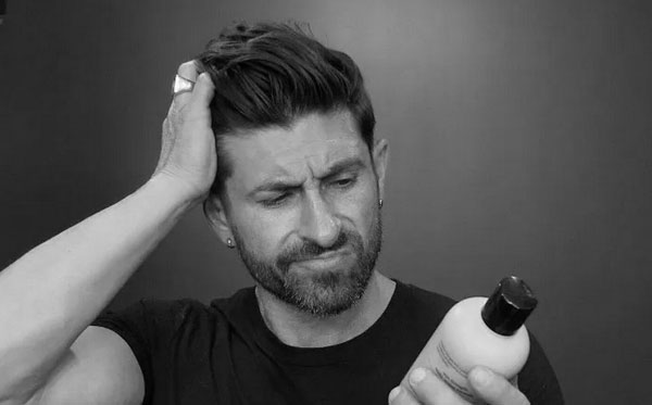Как правильно ухаживать за мужским волосами?